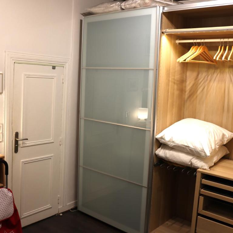 Superbe T3 Terrasse Coeur de Paris historique - Appartement 1 Chambre - 12