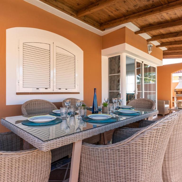 VILLA CAYETANA - Three-Bedroom Villa - 4