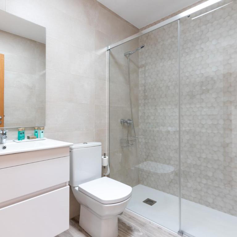 VILLA CAYETANA - Three-Bedroom Villa - 11