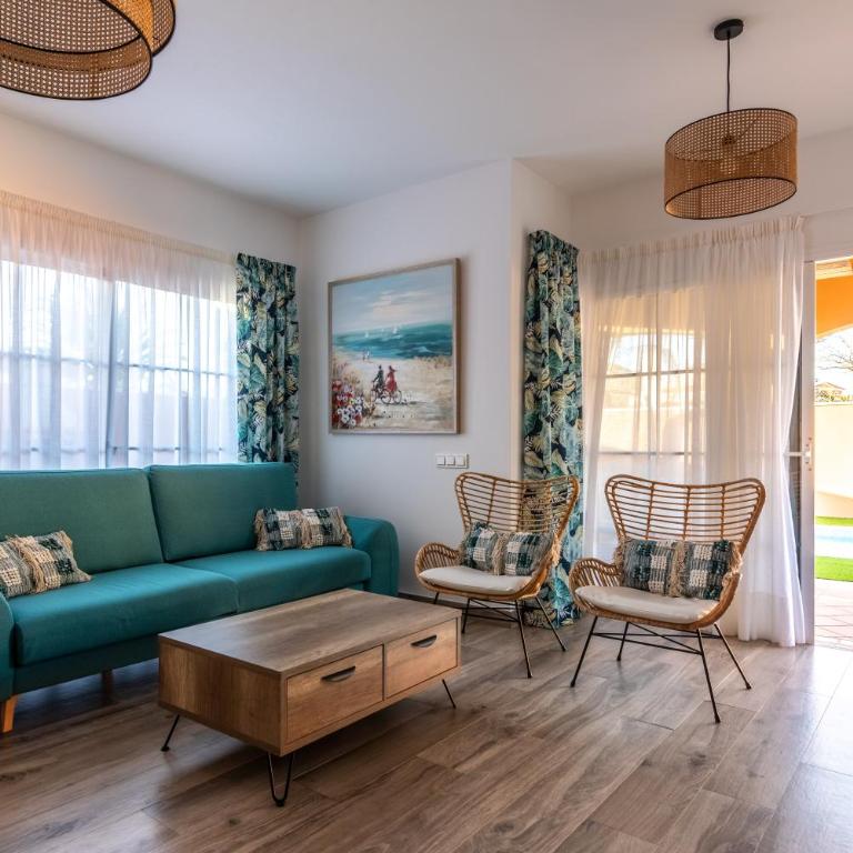 VILLA CAYETANA - Three-Bedroom Villa - 7