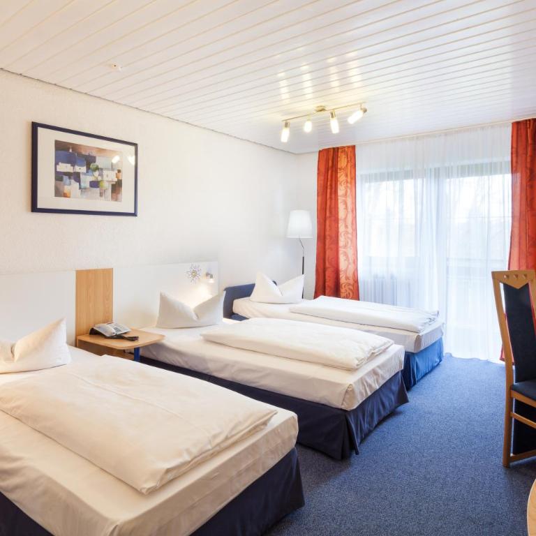 Akzenthaus Alpenrose Nesselwang - Doppelzimmer mit Zustellbett - 3