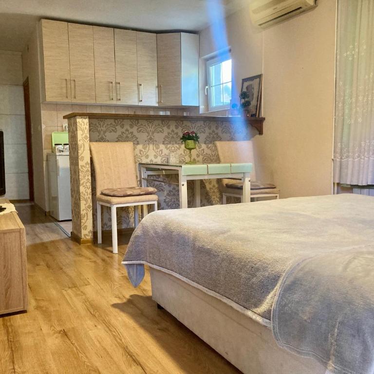 Apartment Milos - Apartman - Prizemlje - 9
