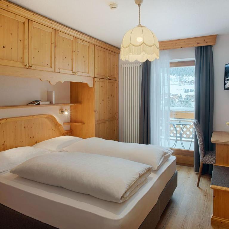Hotel Villa Eden - Double Room with Balcony - 1