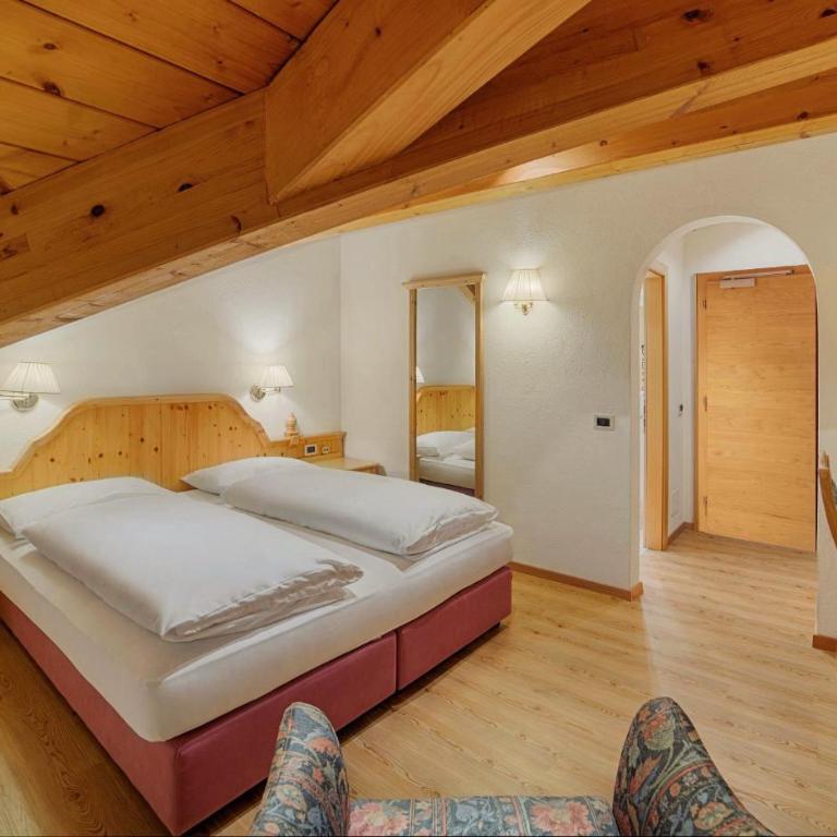 Hotel Villa Eden - Double or Twin Room - Attic - 2