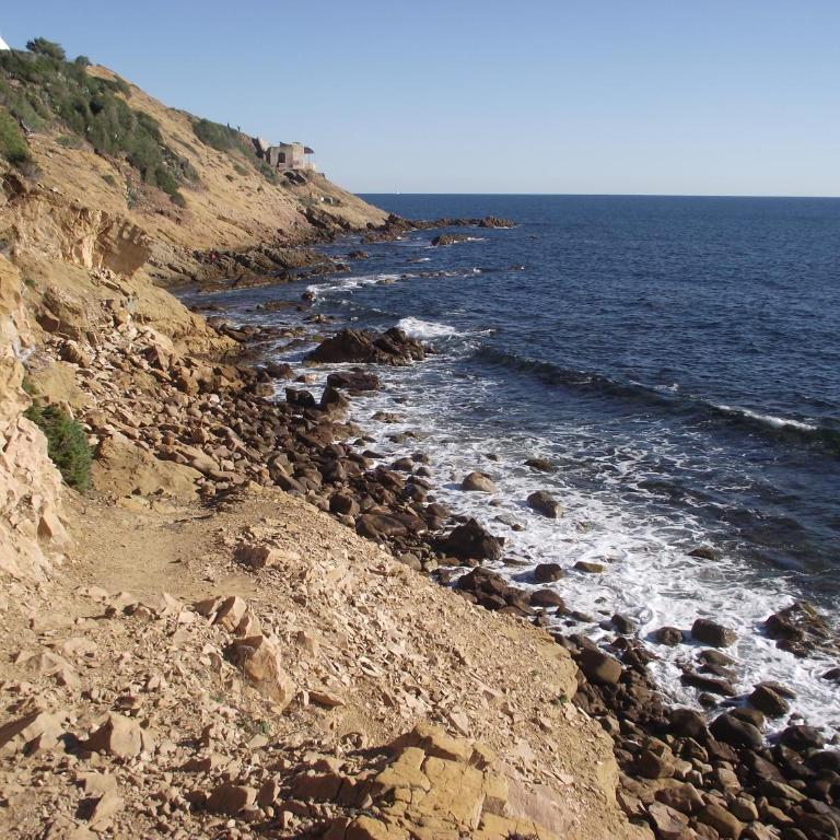 T2 climatisé à 500m de la plage sur la presqu'ile de Saint Mandrier sur Mer - Apartment mit 2 Schlafzimmern - 23