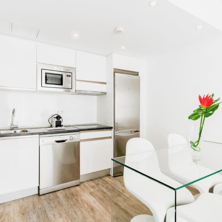 Bristol Sunset Beach - Holiday Apartments - Junior Suite L - 5
