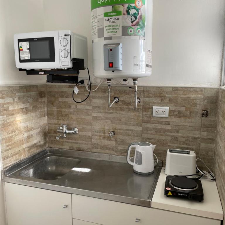 Departamento excelente ubicacion. Zona Plaza Mitre. - Apartamento de 1 dormitorio - 4