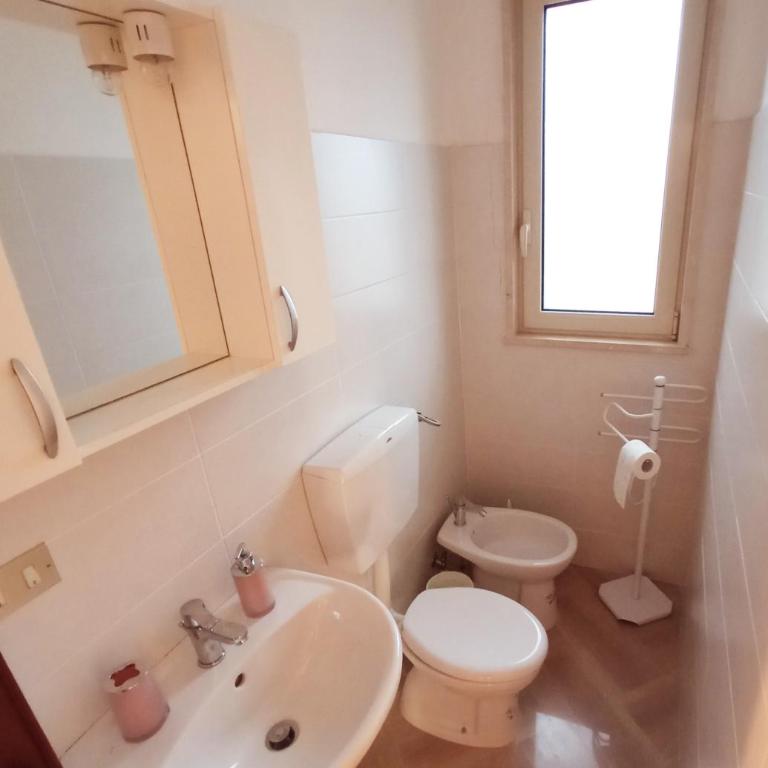 La Casa del Gelso - Locazione turistica - Appartamento con 2 Camere da Letto - 11