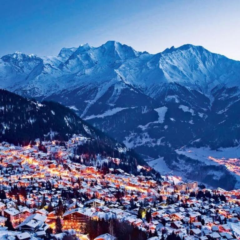 Ski-in, Chalet-style appt Central Verbier - 1 Min Walk to Lift - Appartement 2 Chambres - 8
