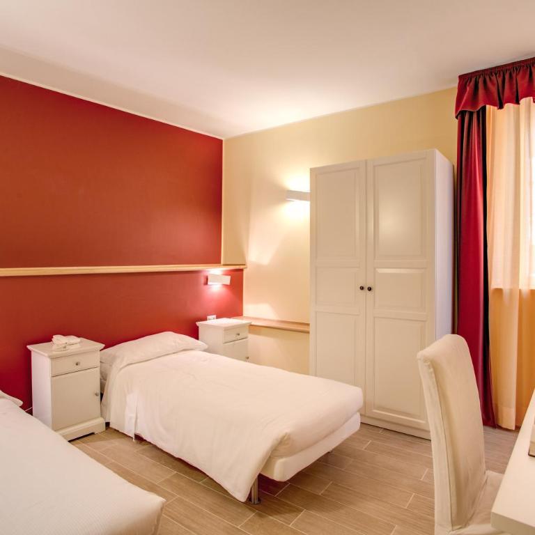 Top Floor Navona - Camera Matrimoniale/Doppia con Letti Singoli con Letto Supplementare - 6