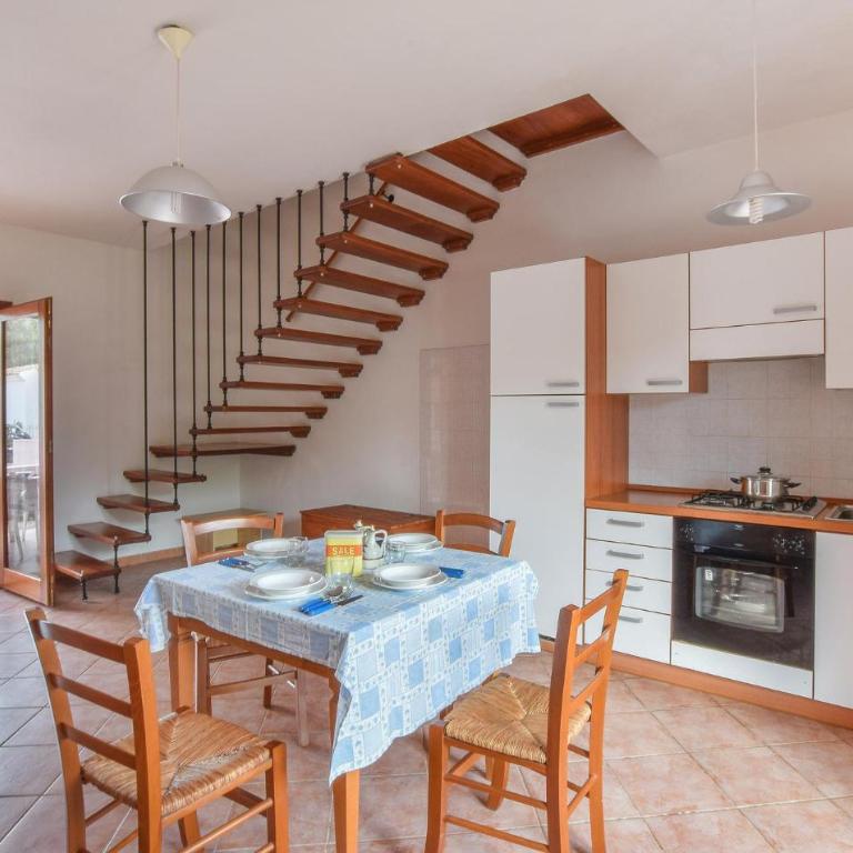2 Bedroom Stunning Home In Straulas - Casa Vacanze con 2 Camere da Letto - 5