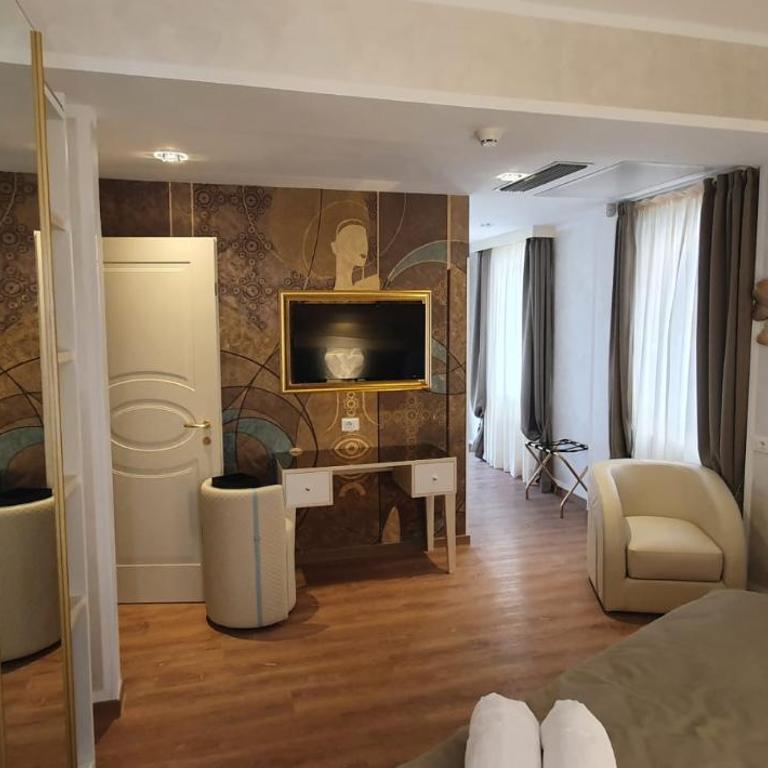 Amsterdam Suite Hotel & SPA - Junior Suite con Balcone - 15