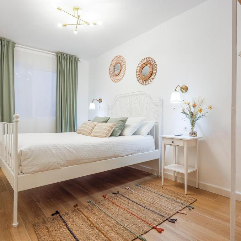 Esencias de sevilla triana - Apartamento de 3 dormitorios - 65