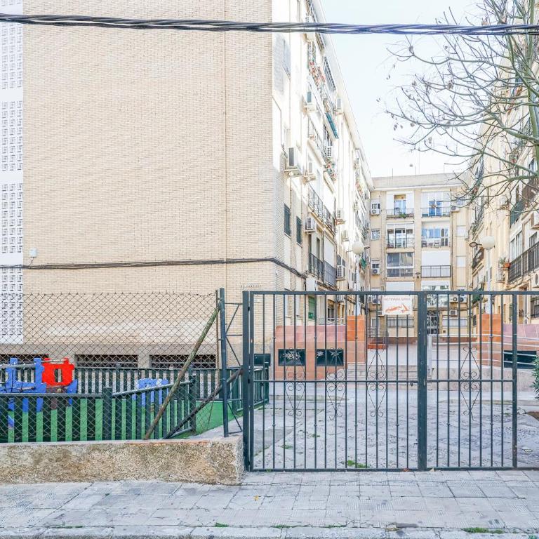 Esencias de sevilla triana - Apartamento de 3 dormitorios - 80