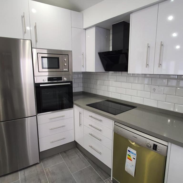 Ático Merced. Tranquilo y bien situado - Apartamento de 2 dormitorios - 11