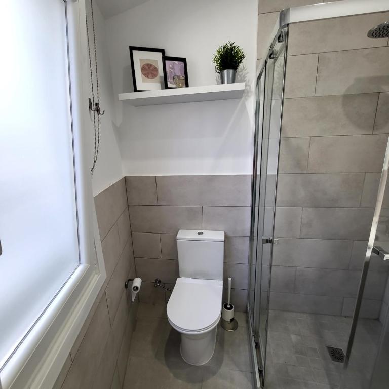 Ático Merced. Tranquilo y bien situado - Apartamento de 2 dormitorios - 25