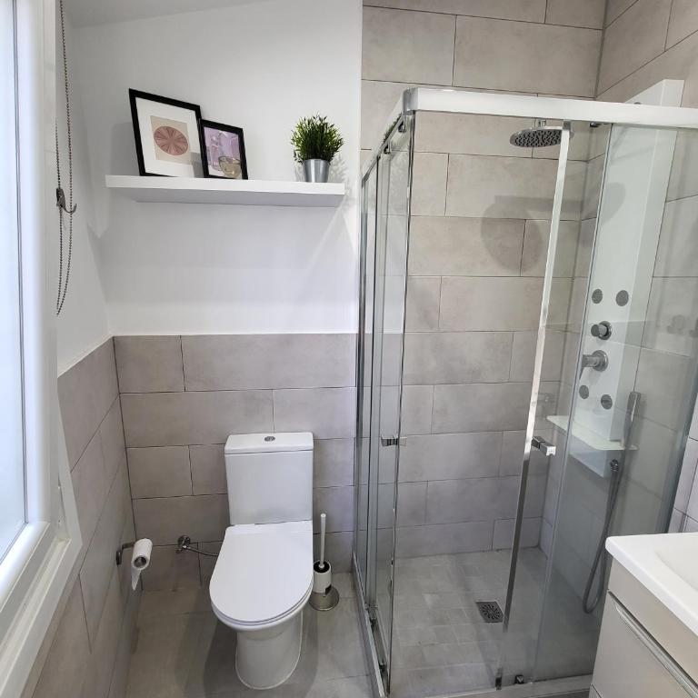 Ático Merced. Tranquilo y bien situado - Apartamento de 2 dormitorios - 30