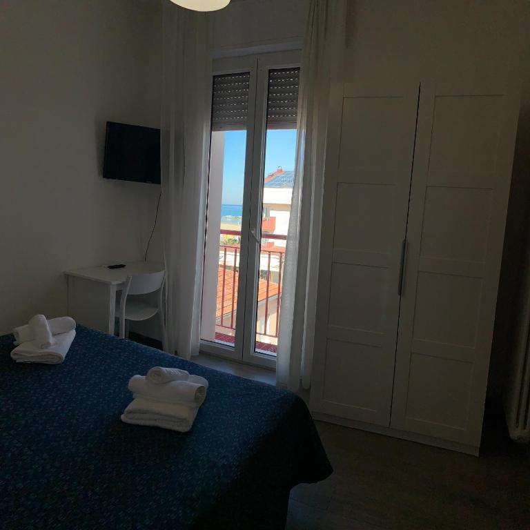 Hotel Marylise - Camera Matrimoniale/Doppia con Letti Singoli con Balcone - 36