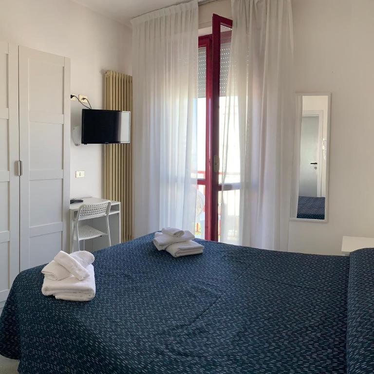 Hotel Marylise - Camera Matrimoniale/Doppia con Letti Singoli con Balcone - 38