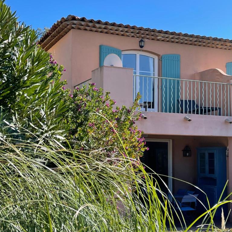 Villa "Les Greens" - Ste Maxime - 6 pers - Fibre - Proche Plages et Centre-Ville - Haus mit 2 Schlafzimmern - 17