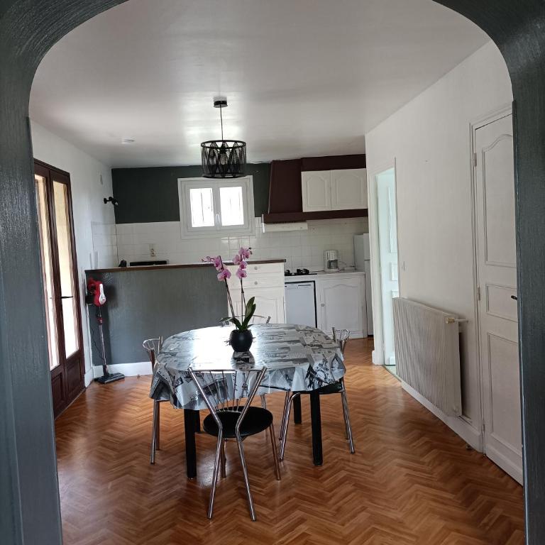 gite le sarlat d'oie - Two-Bedroom House - 2