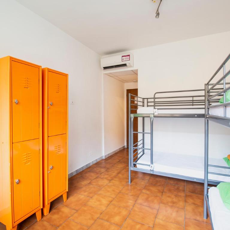 Safestay Pisa Centrale - Camera Quadrupla con Bagno Privato - 13