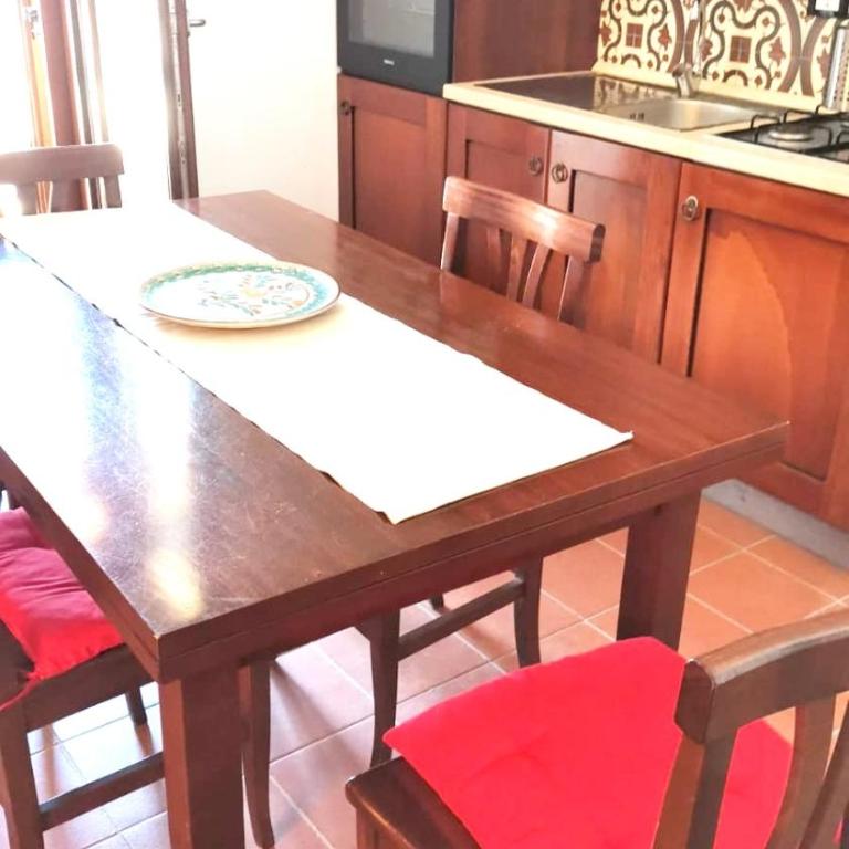 Casa Vacanza "La Piazzetta" - Casa con 2 Camere da Letto e Vista Mare - 3