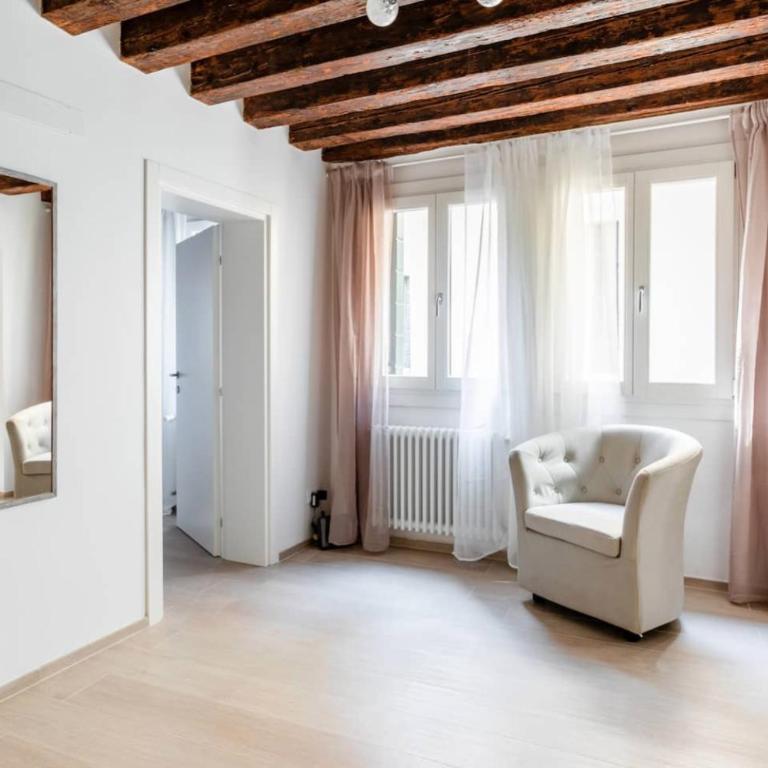 Palazzina San Polo 2151 - Appartamento con 2 Camere da Letto - 7