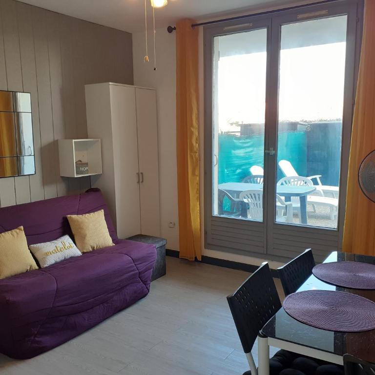Cosy Appartement Clim, Jardin et parking Canet Sud - One-Bedroom Apartment - 8