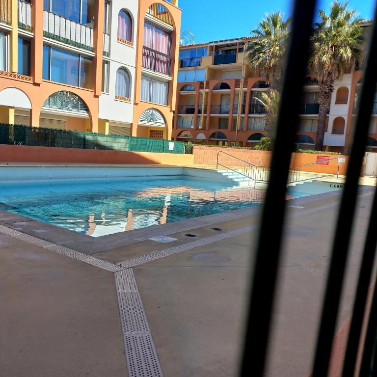 Appartement T2,33 m2,quartier Malfato et Aqualand - One-Bedroom Apartment - 21
