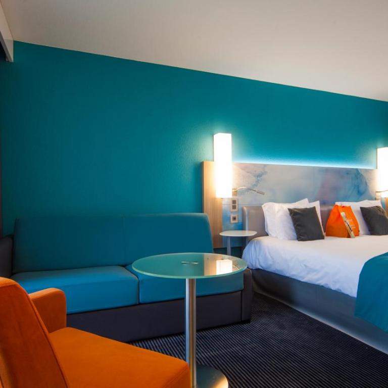 Le Bristol Leukerbad - Comfort Zimmer mit 1 Doppelbett, 1 Schlafsofa und Balkon - 8