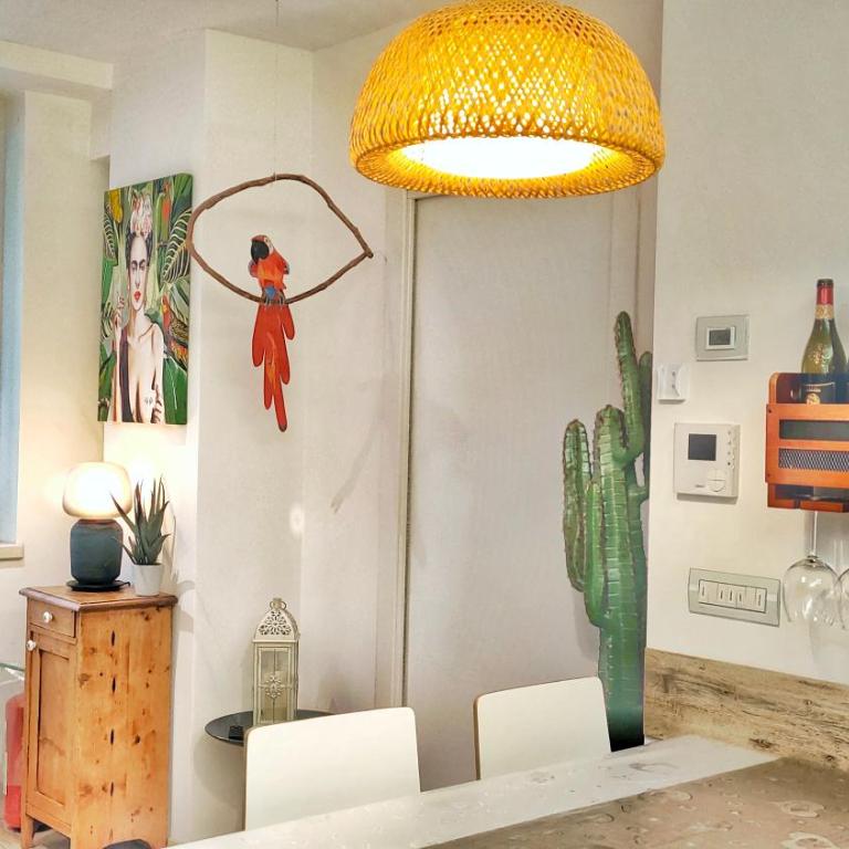 Antica Casa Alboletta - Appartamento Frida Kahlo - Appartamento con 2 Camere da Letto - 4