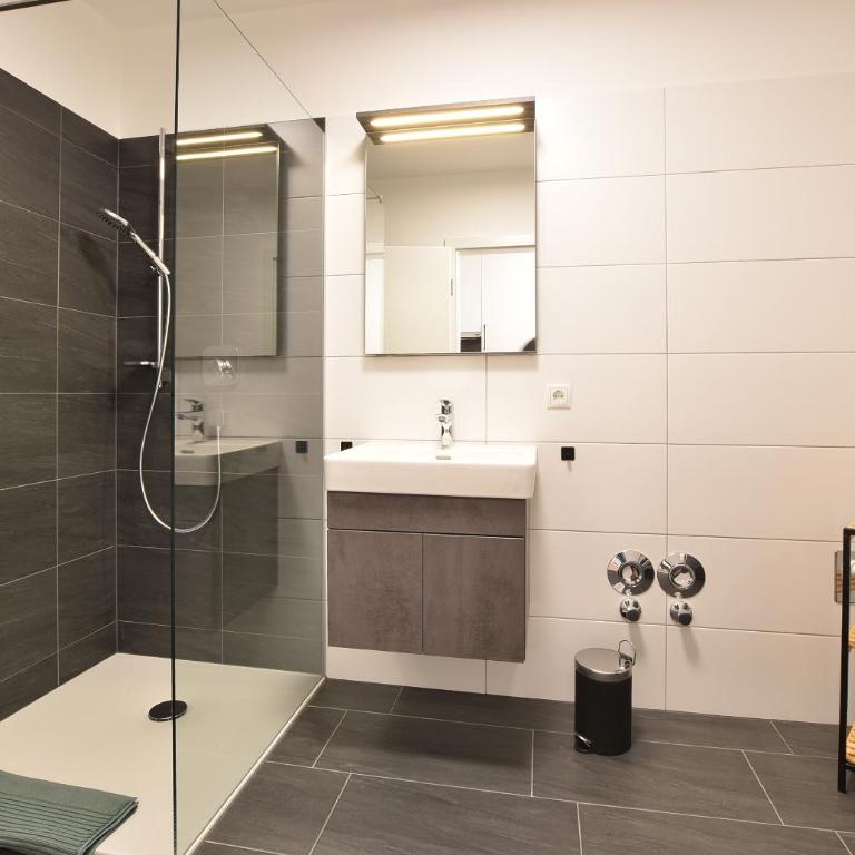 myQuartier Central City Suites digital self check in - Superior Apartment S - 16