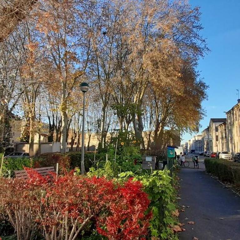 Suite Brut Imperial - Proche centre ville - SB 3 - Appartement 1 Chambre - 5