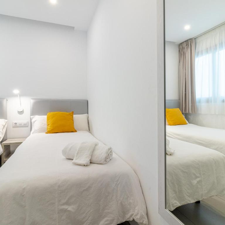 Modern Flat Las Canteras - Apartamento de 2 dormitorios - 14