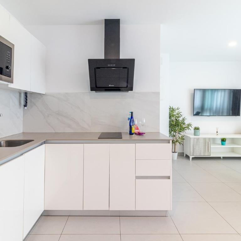 Modern Flat Las Canteras - Apartamento de 2 dormitorios - 9