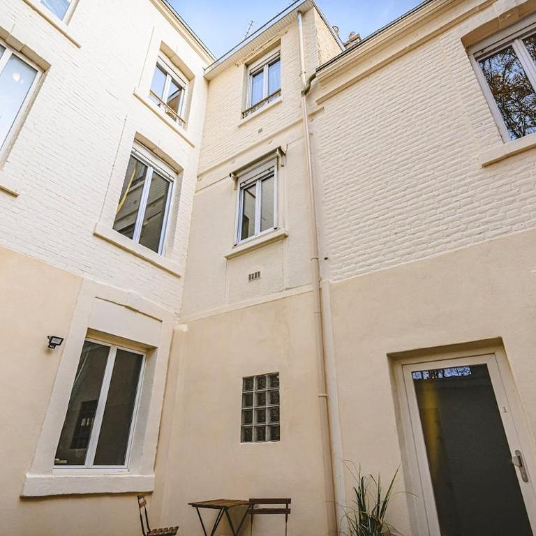 Suite Commodore - Proche centre ville - SB 7 - One-Bedroom Apartment - 34