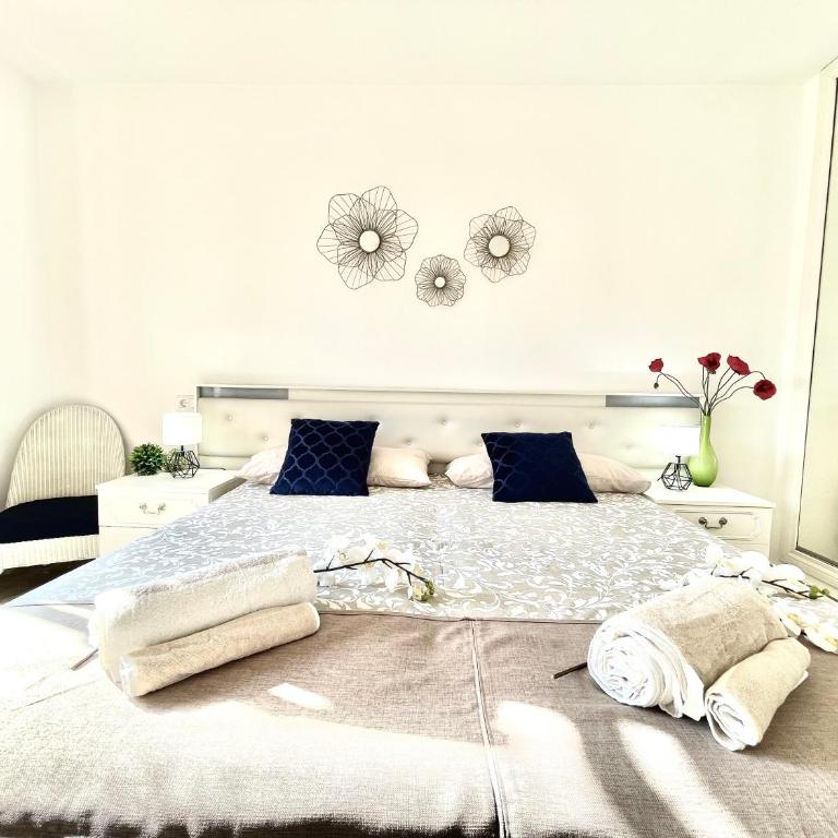 Riviera by the beach 2 bedroom Apartment - Apartamento de 2 dormitorios - 35