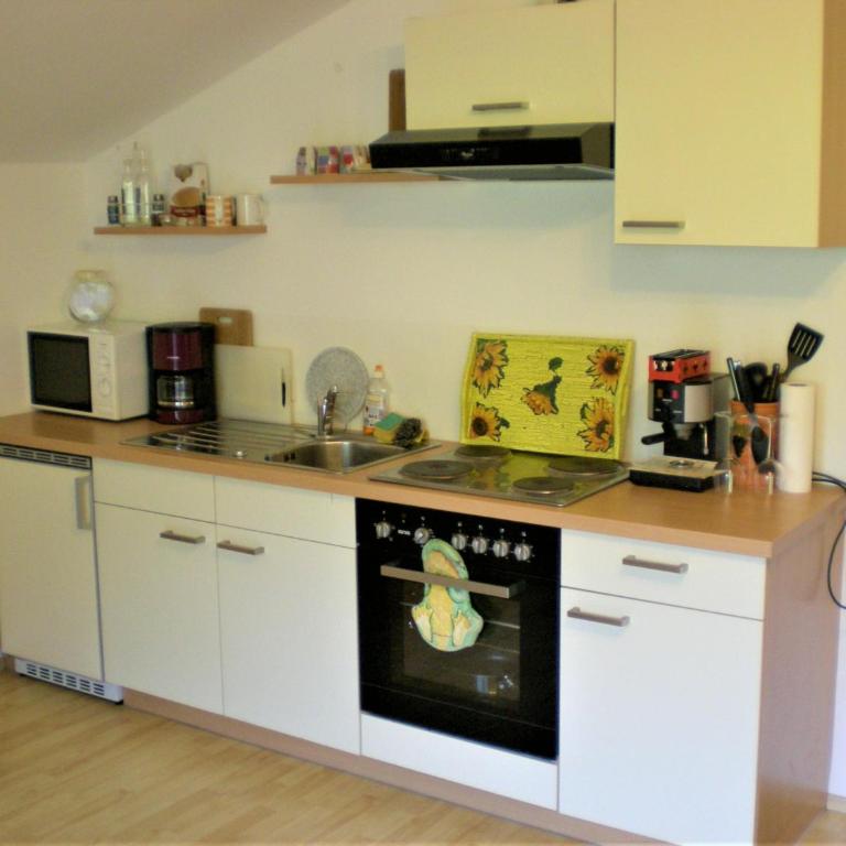 Landhaus - Neubauer - Apartment mit 1 Schlafzimmer - 3