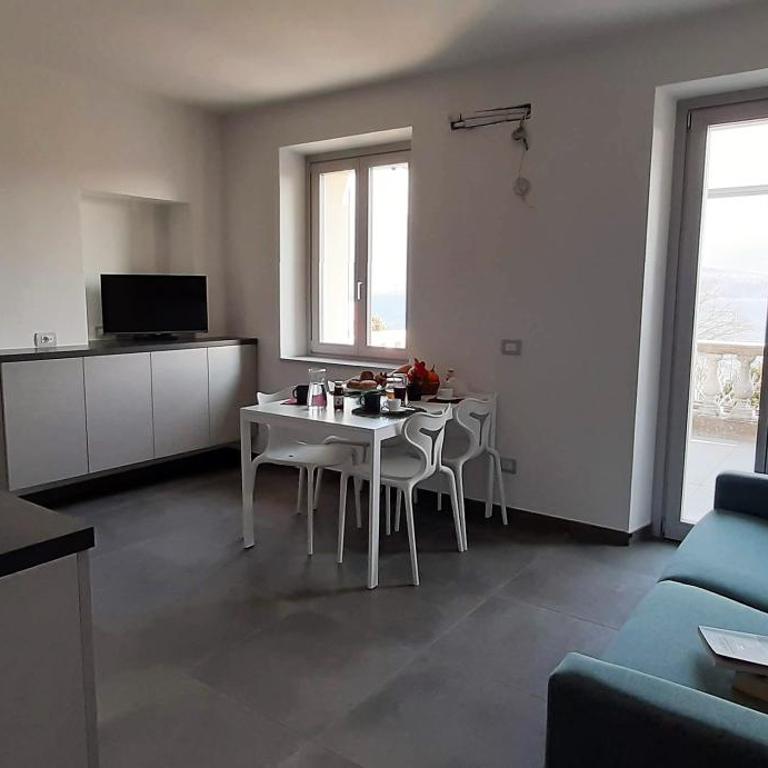 Residence Il Bosso - Appartamento con Vista Lago - 11