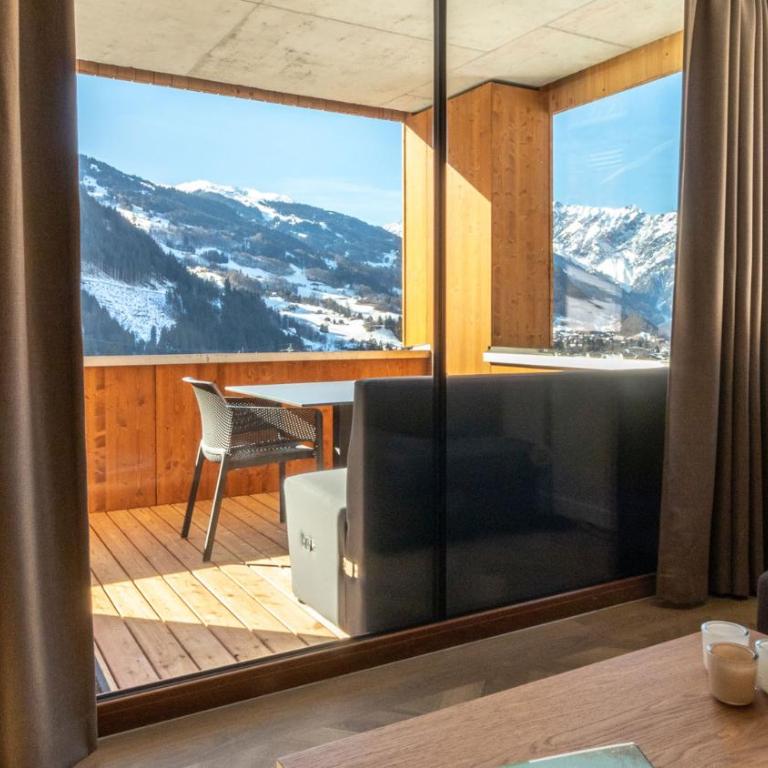 Silvretta Panorama Suites - A2 Luxus 8p Appartement nahe Skigebiet - 1