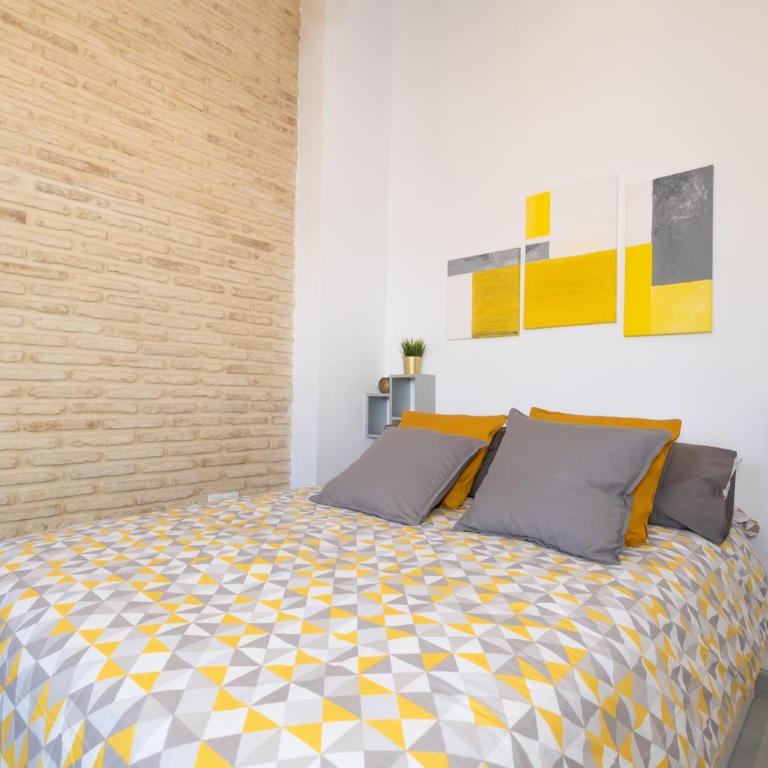 Triana Penthouse - Estudio con terraza - 17