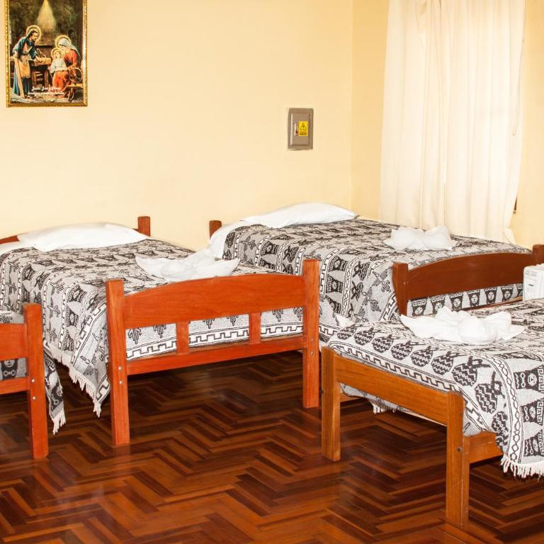 Hostal Santa Rosa Cusco - Habitación Familiar - 6
