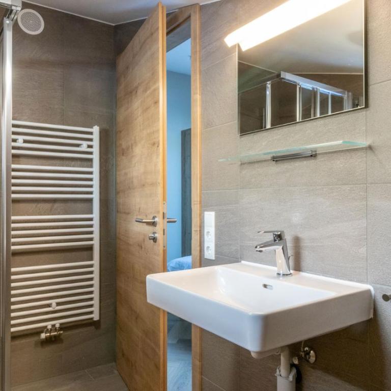 Silvretta Panorama Suites - A6 Luxus 6P Penthouse nahe Skigebiet - 5