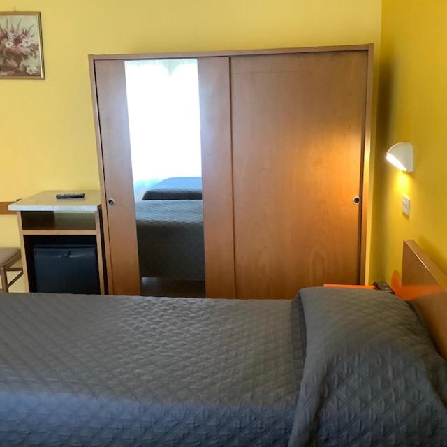 Hotel La Querceta - Camera Matrimoniale/Doppia con Letti Singoli con Balcone - 7