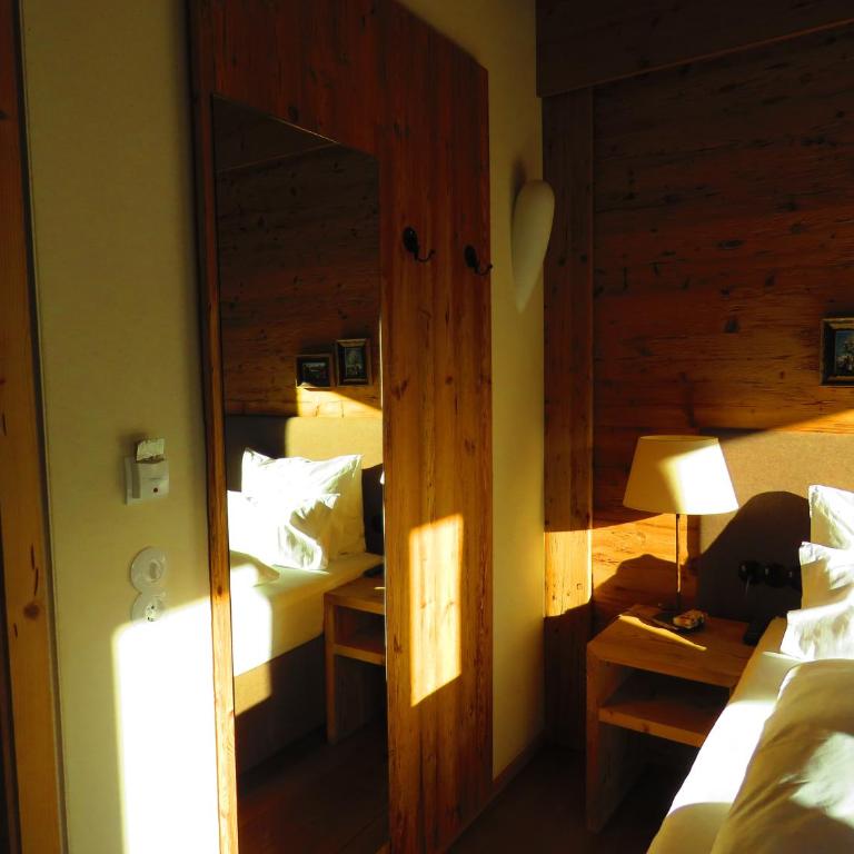 Galzig Lodge - Superior Apartment mit 2 Schlafzimmern und Balkon - 17