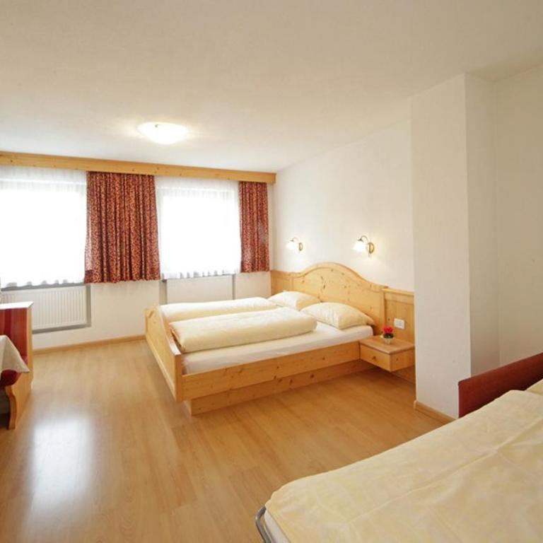 Apartments Lasteis - Studio with Balcony - 14