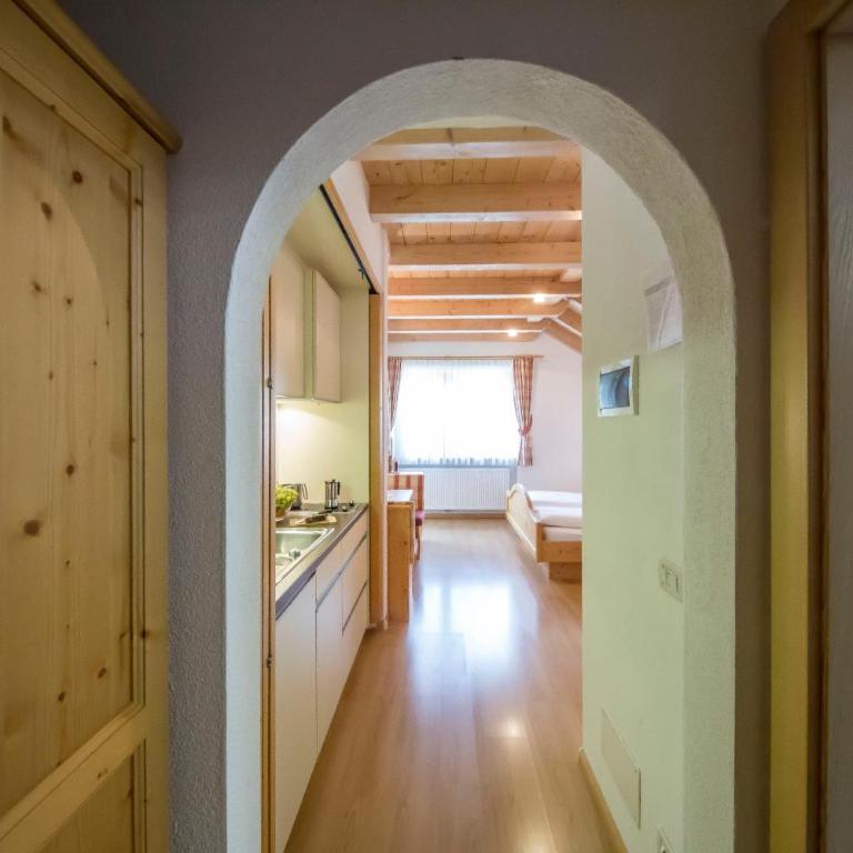 Apartments Lasteis - Studio with Balcony - 12