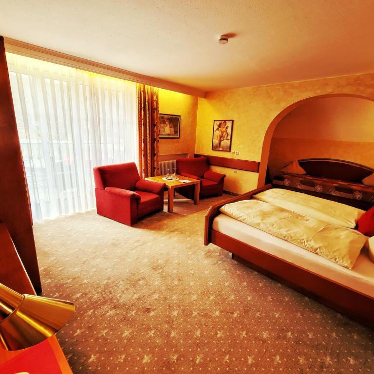 Parkhotel Bad Faulenbach - Deluxe Doppelzimmer mit Parkblick - 1