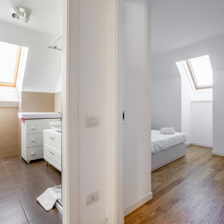 GuestHost - Modern APT with Terrace, WIFI & AC - Appartamento con 2 Camere da Letto - 8